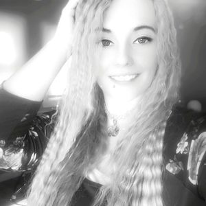 Meet your Posher, Jade